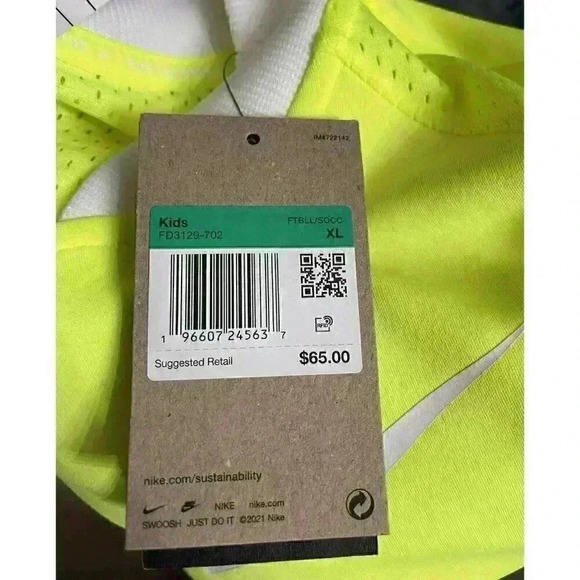 Nike Dri-Fit Girls Neon Yellow Jersey Tunic Dress FD3129-702 - Picture 4 of 9